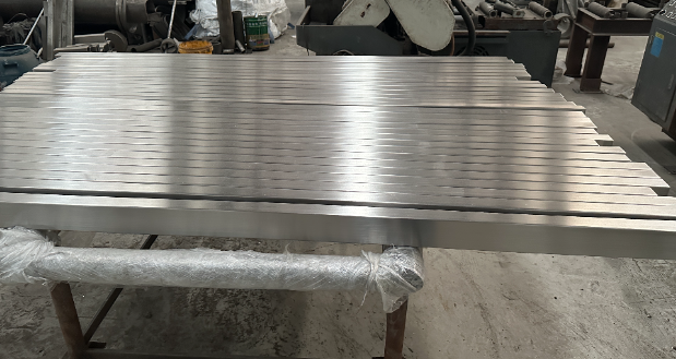 来宾不锈钢无缝方管 